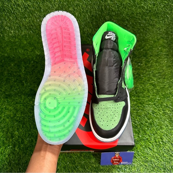 2020 Air Jordan 1 High Zoom “Zen Green” - Picture 4 of 13
